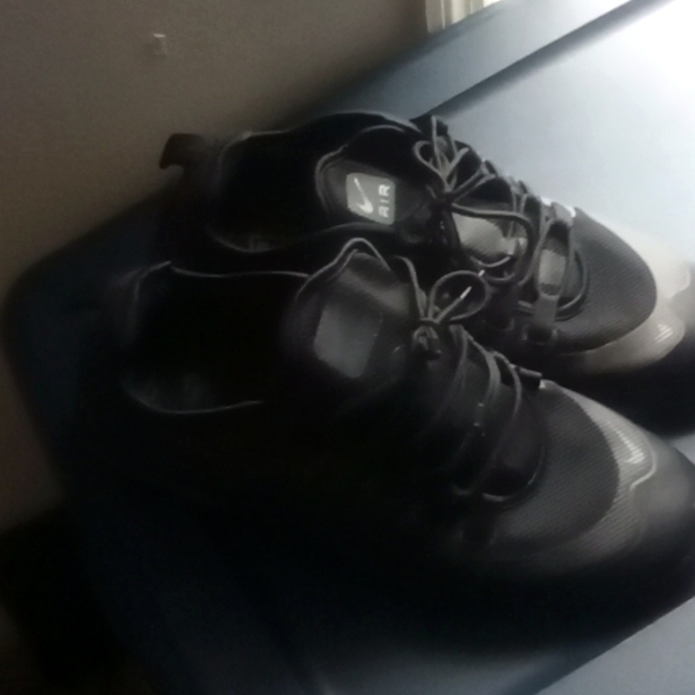 Nike sneakers (10)